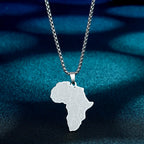 Collier pendentif carte d'Afrique en acier inoxydable pour femme – Collier ras du cou géométrique – Bijou cadeau