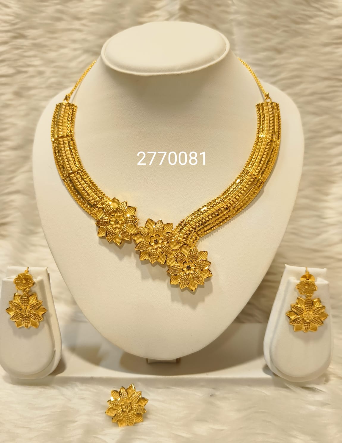 Collar 0389