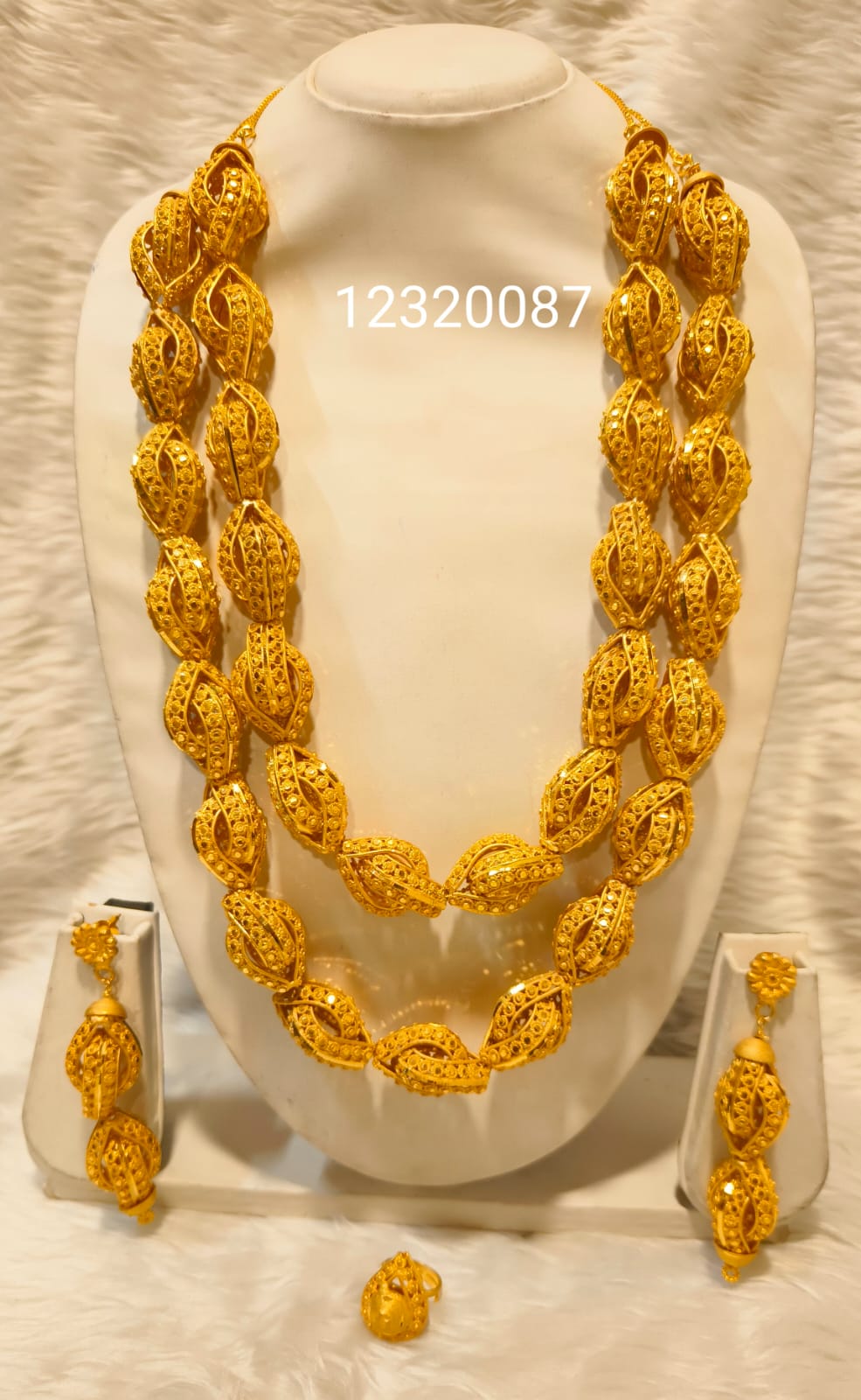 Collar 0454