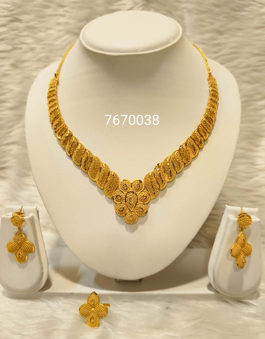Collier 0390