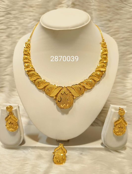 Collier 0391