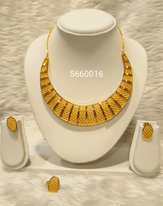 Necklace 0643