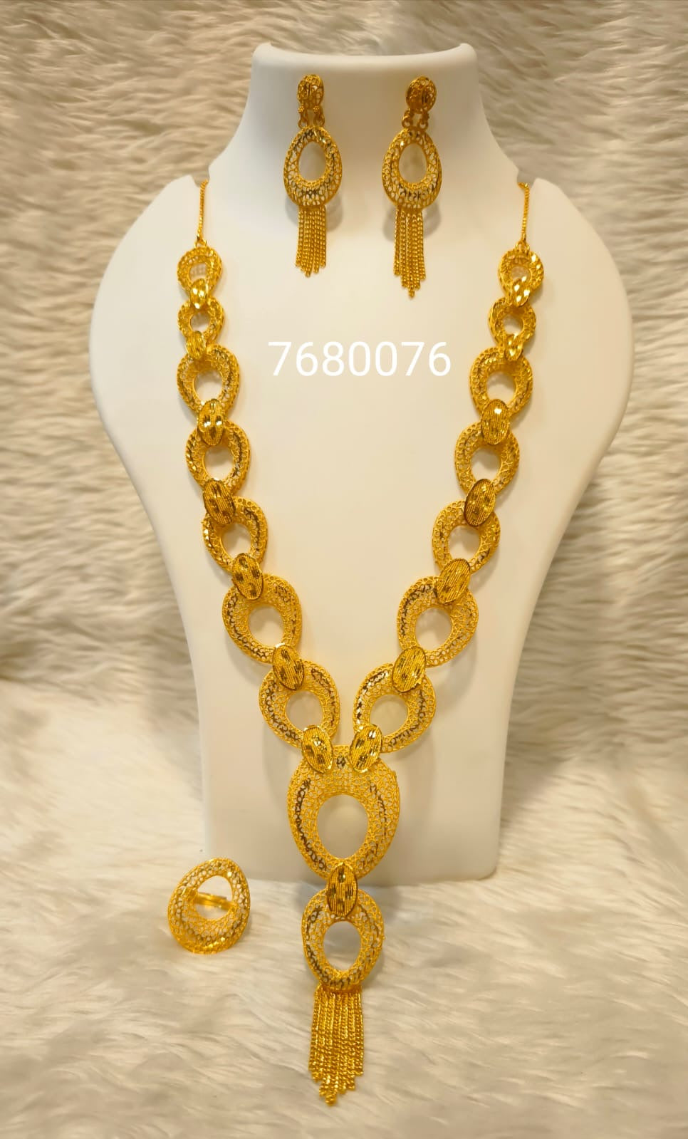 Necklace 0657