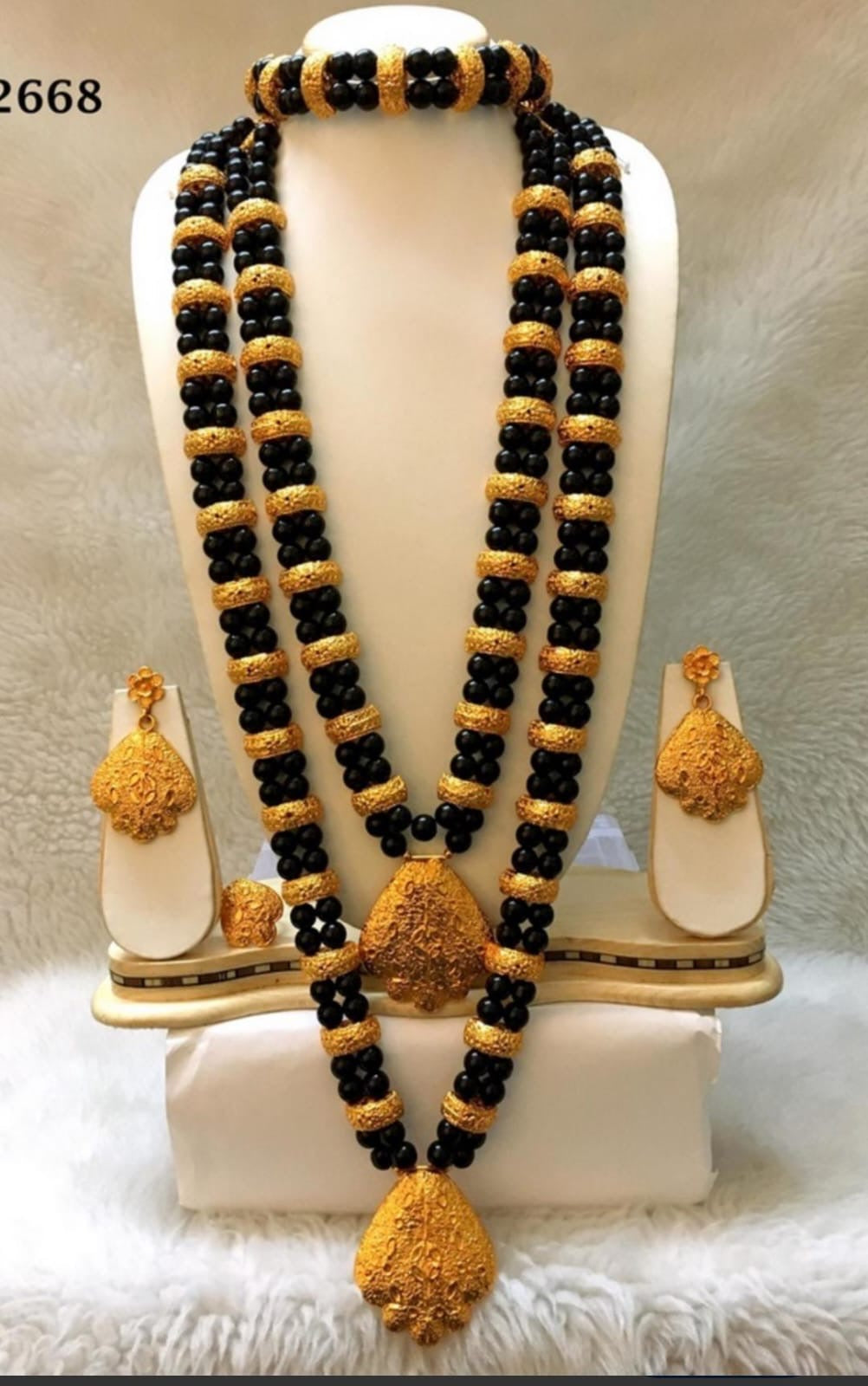 Ngalam Necklace 0029