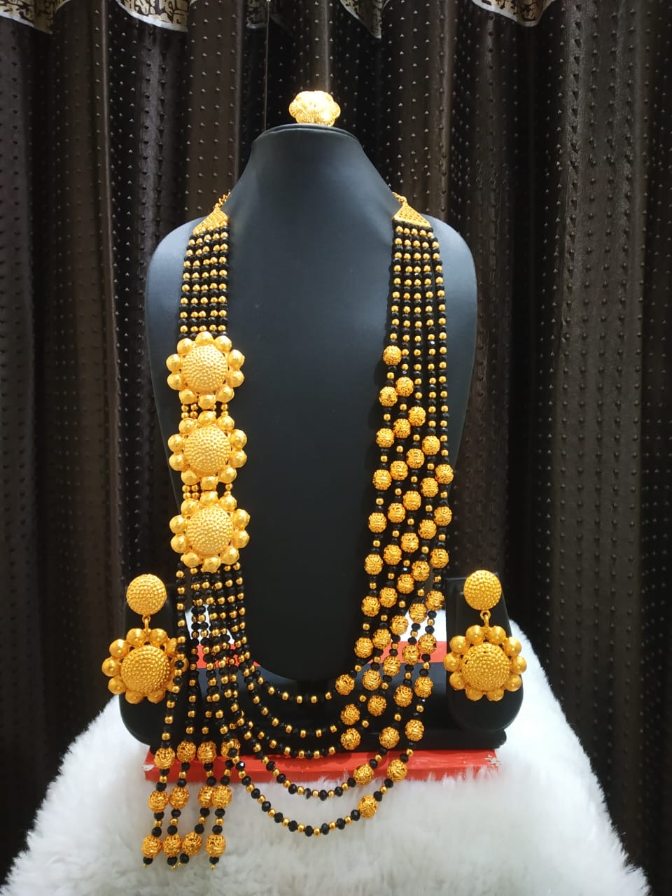 Ngalam Necklace 0032