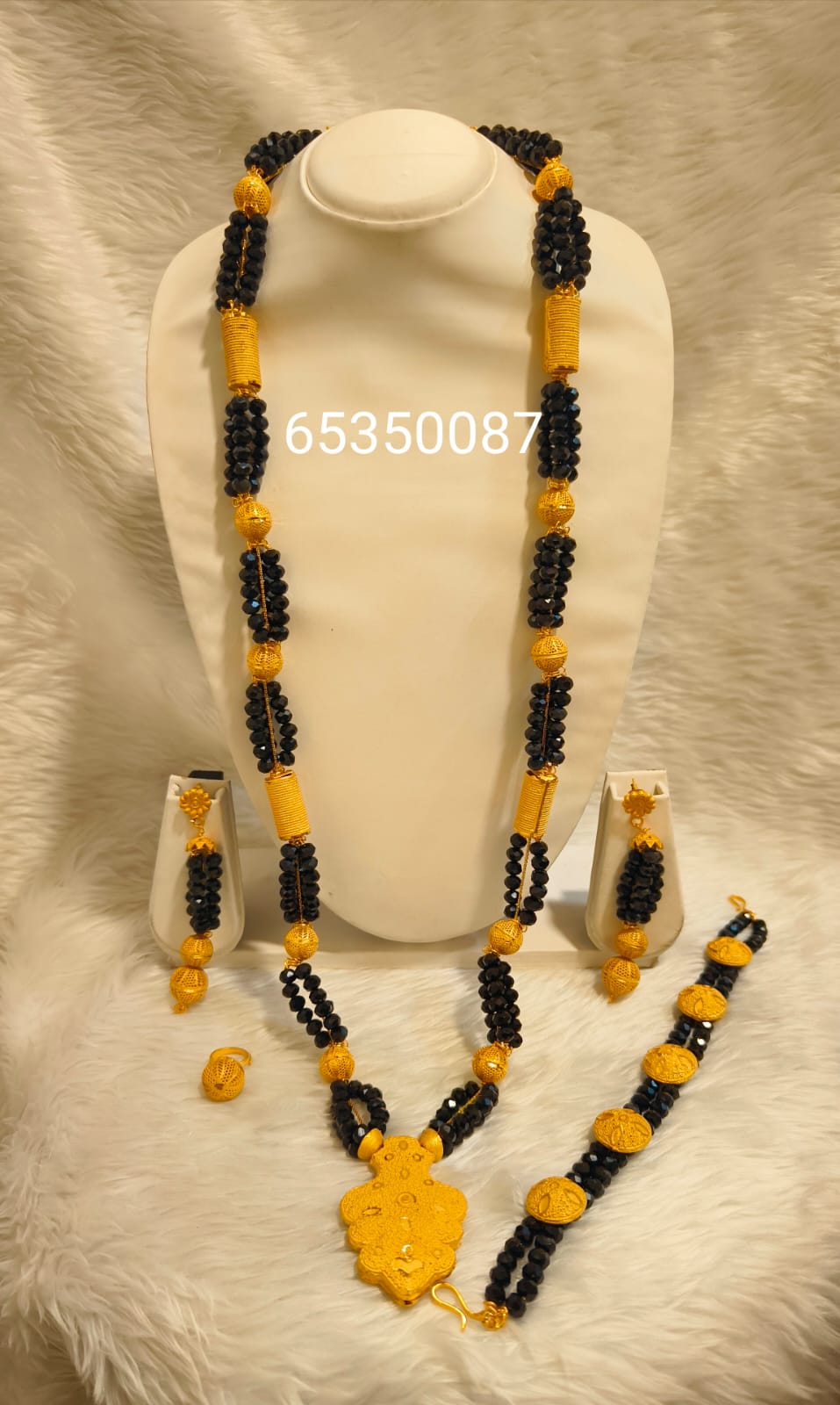 Collar 0219