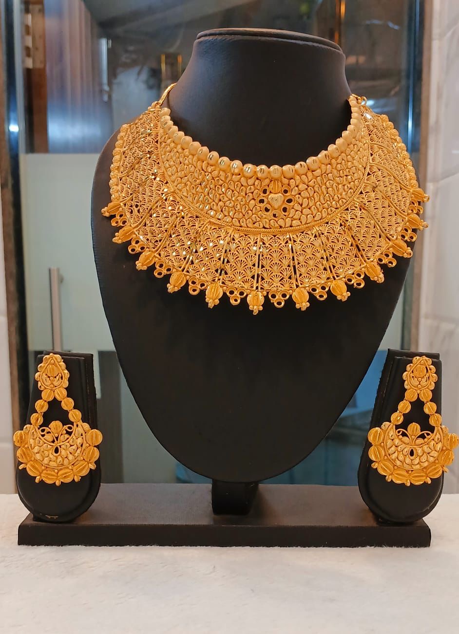 Necklace 0235