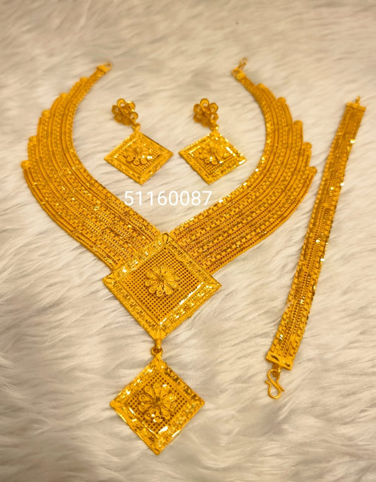 Collier 0208