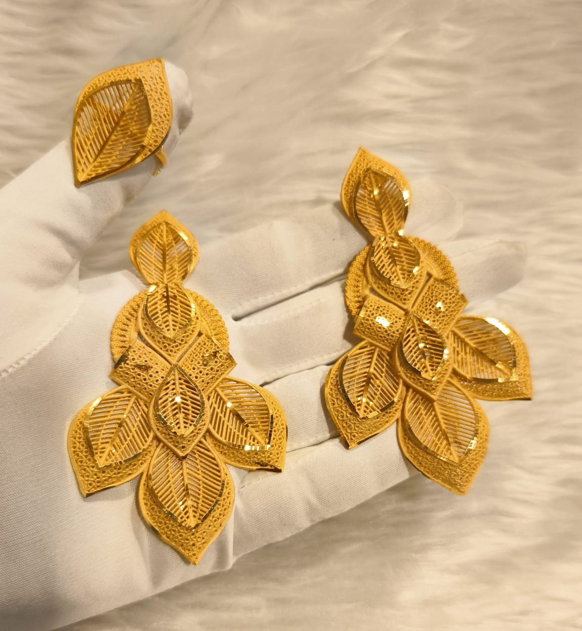 Boucle d'oreille 0123