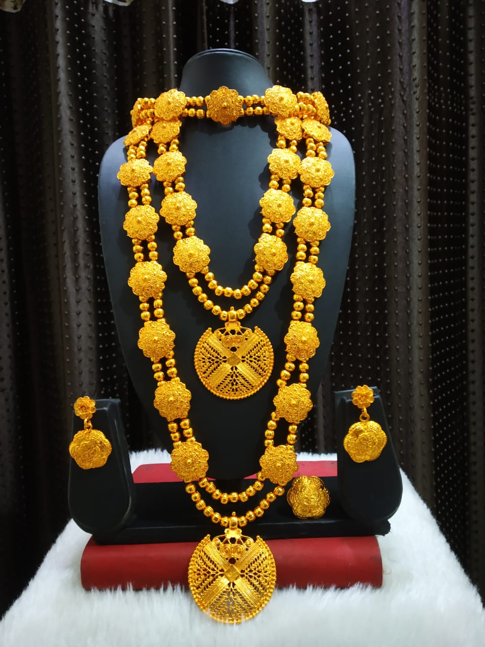 Collar 0273