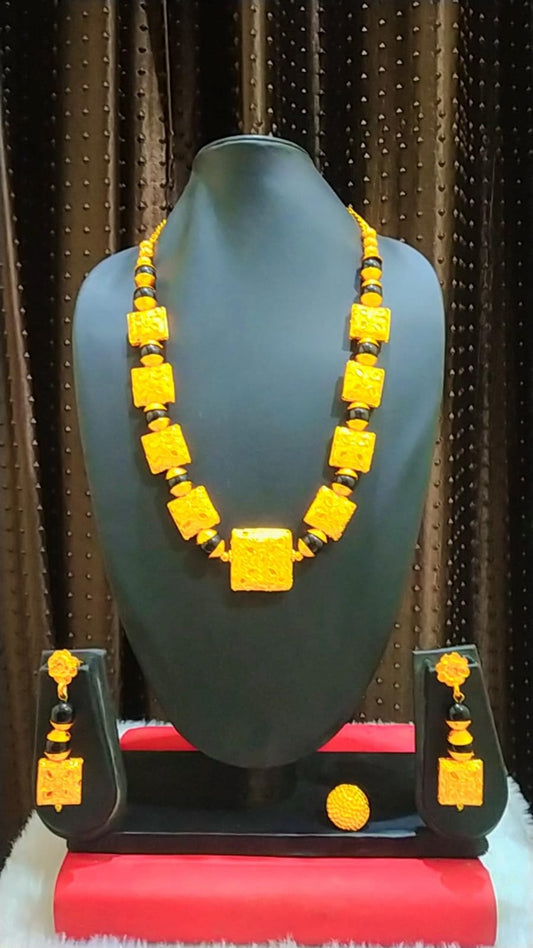 Collier 0241