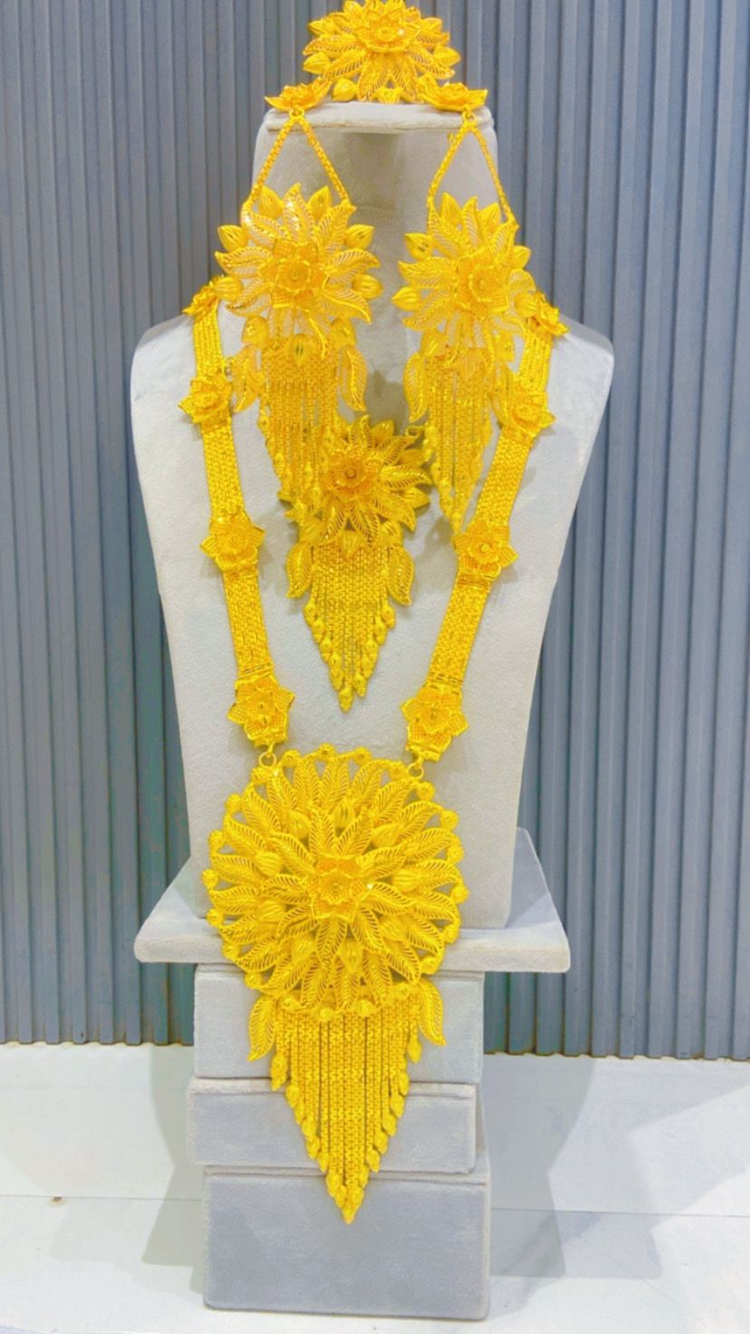 Collar 0285