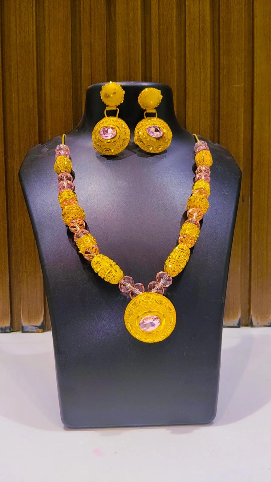 Ngalam Necklace 0039