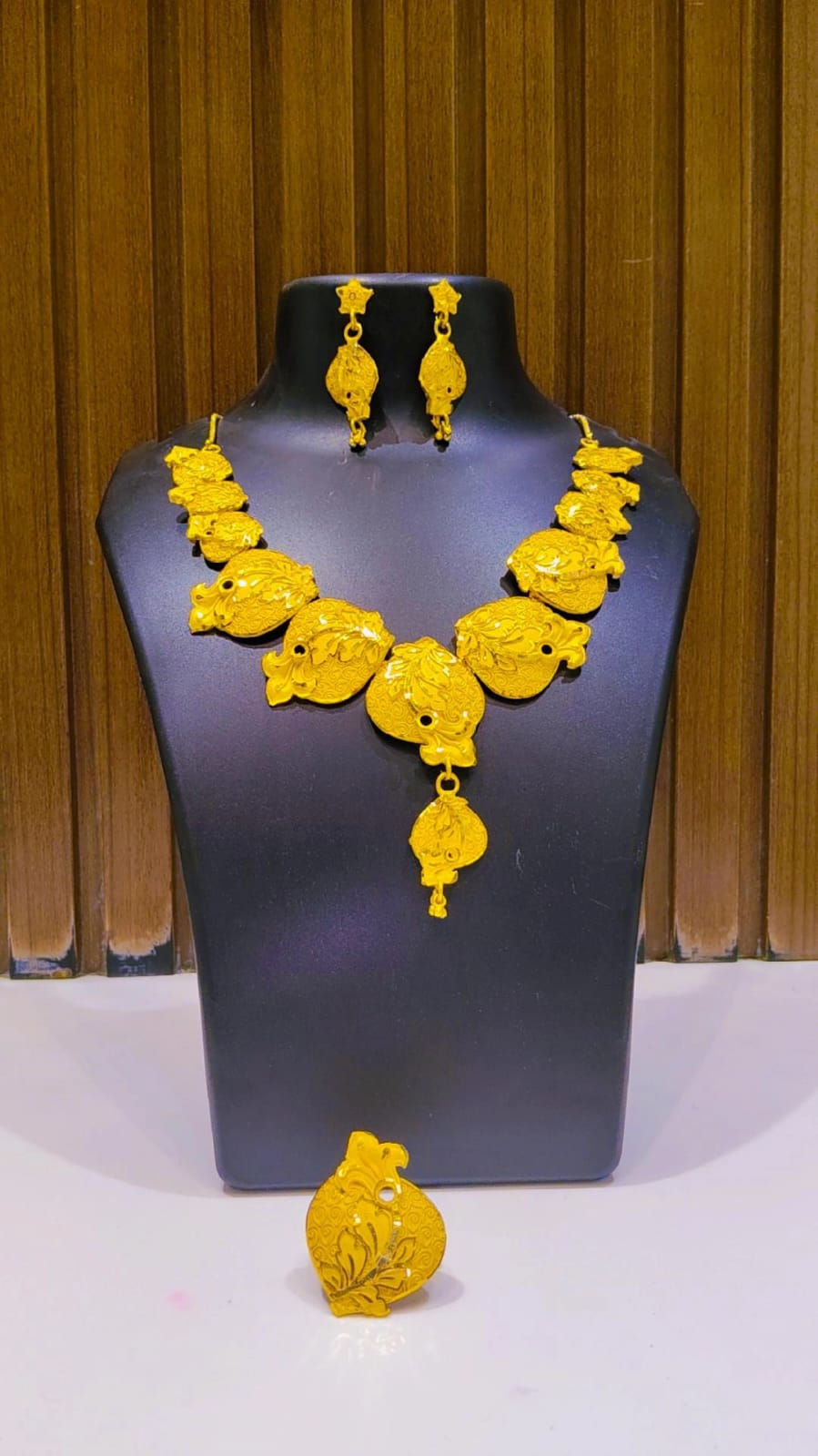 Collier 0531