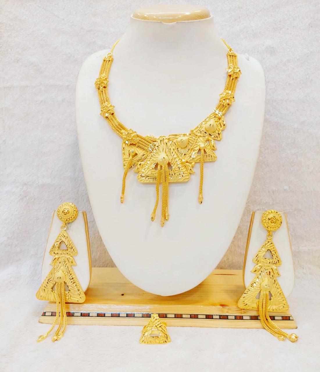 Necklace 0494