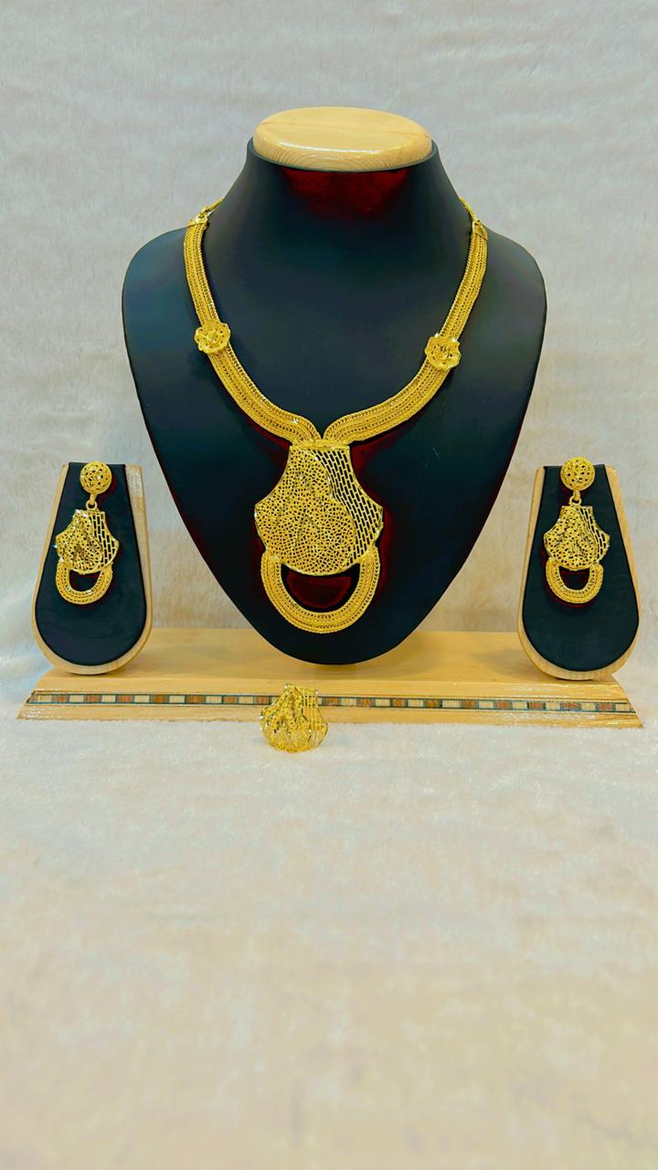 Necklace 0537