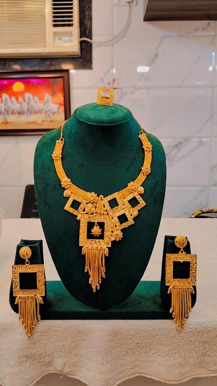 Necklace 0498