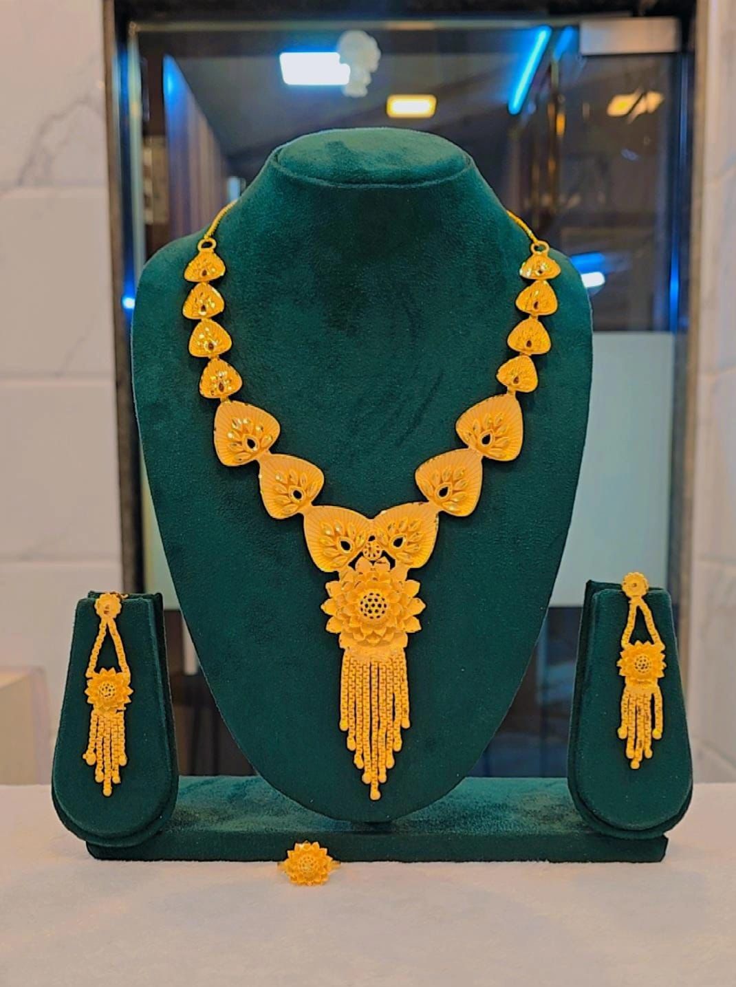 Necklace 0575