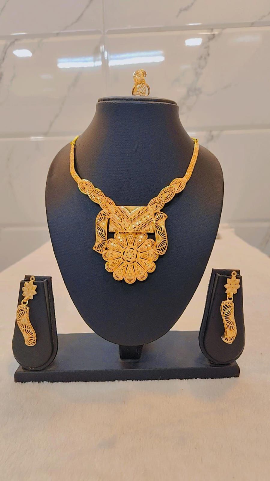 Necklace 0517