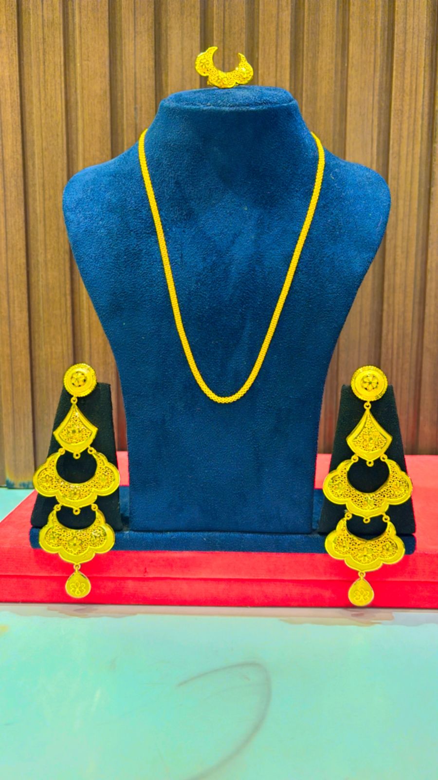 Necklace 0519