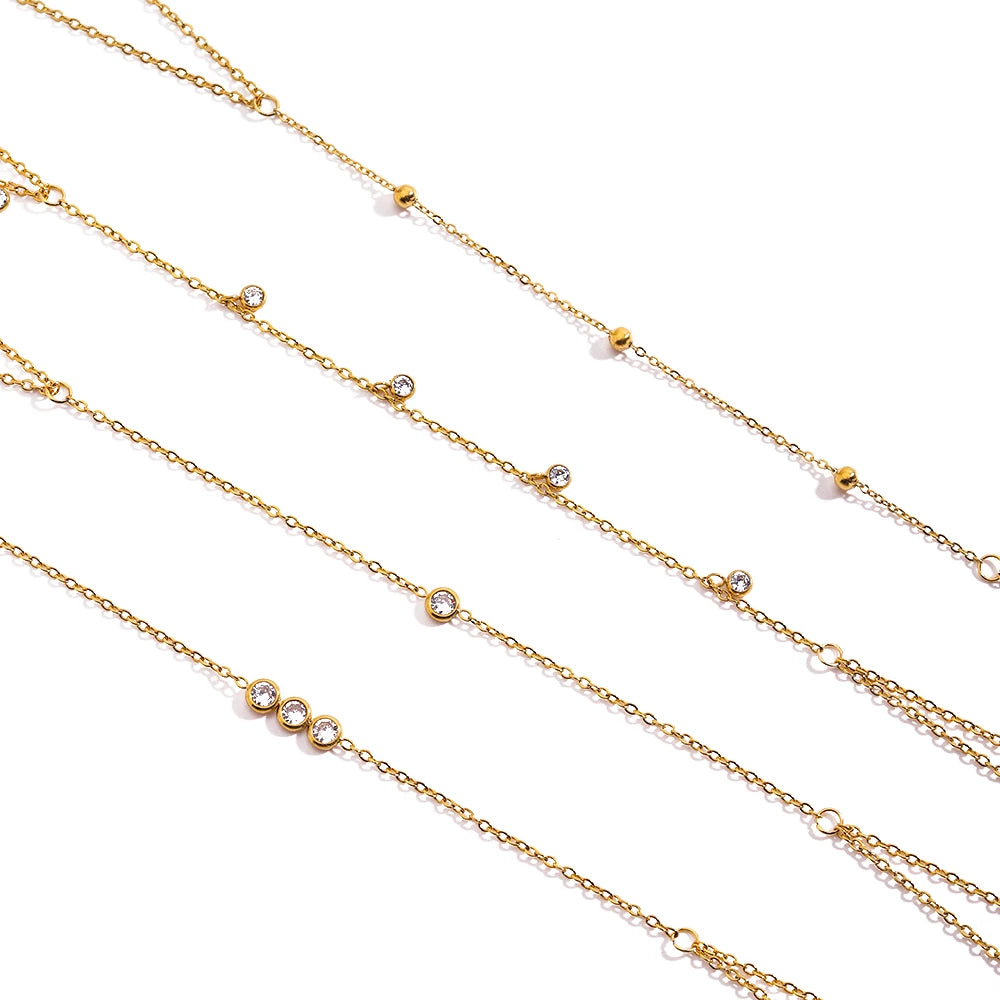 Bracelet de cheville classique en acier inoxydable et zircon cubique pour femme – Bracelet de cheville élégant à chaîne géométrique en cristal, bijou minimaliste d'été