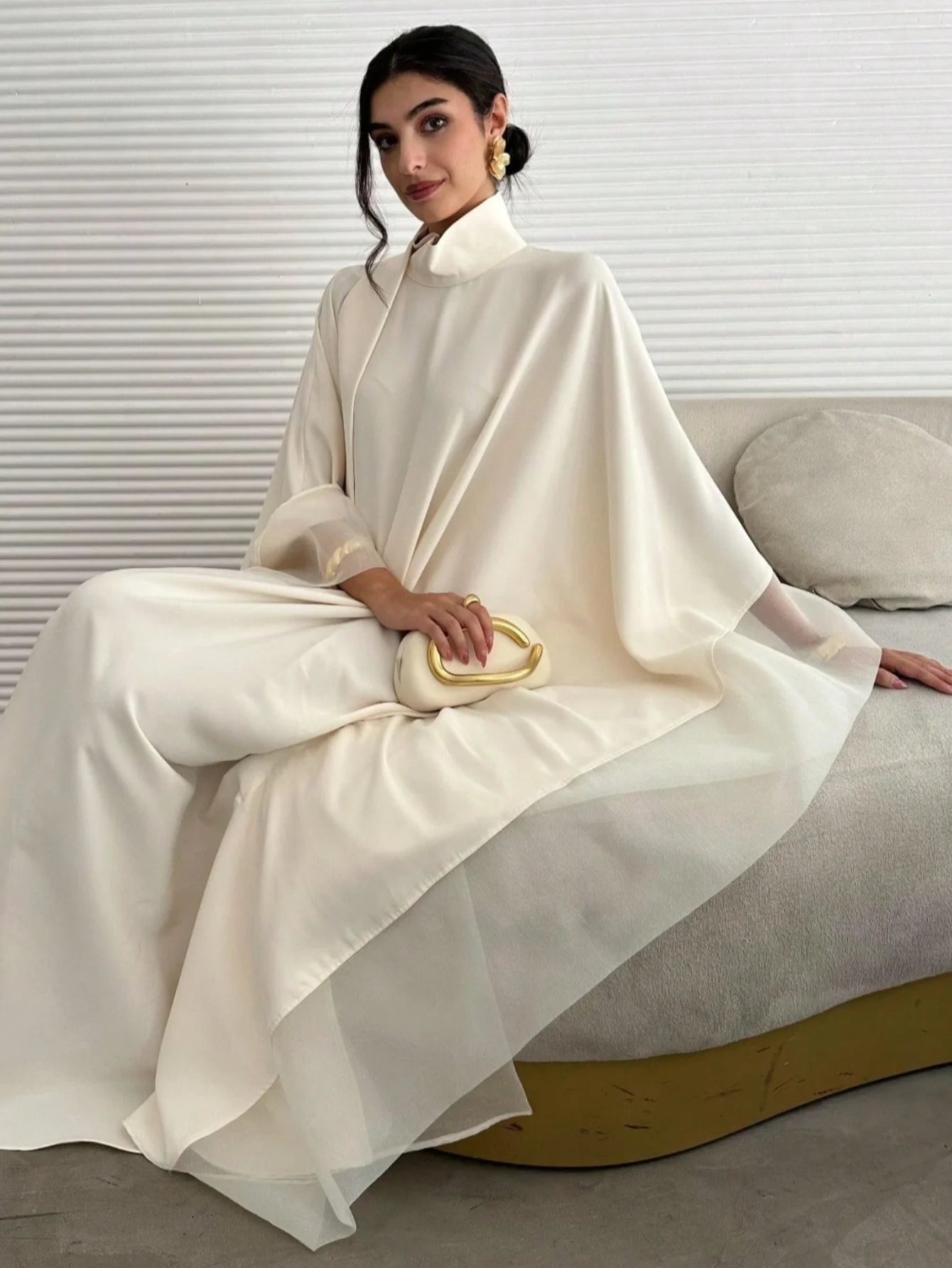 Elegant Middle Eastern Abaya Kaftan – Loose Fit Full Sleeve Modest Maxi Dress for Evening & Occasion Wear