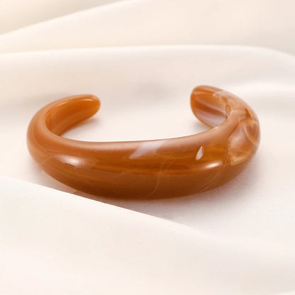 Trendy Multicolor Irregular Acrylic Cuff Bracelet – Geometric Open Bangle for Women