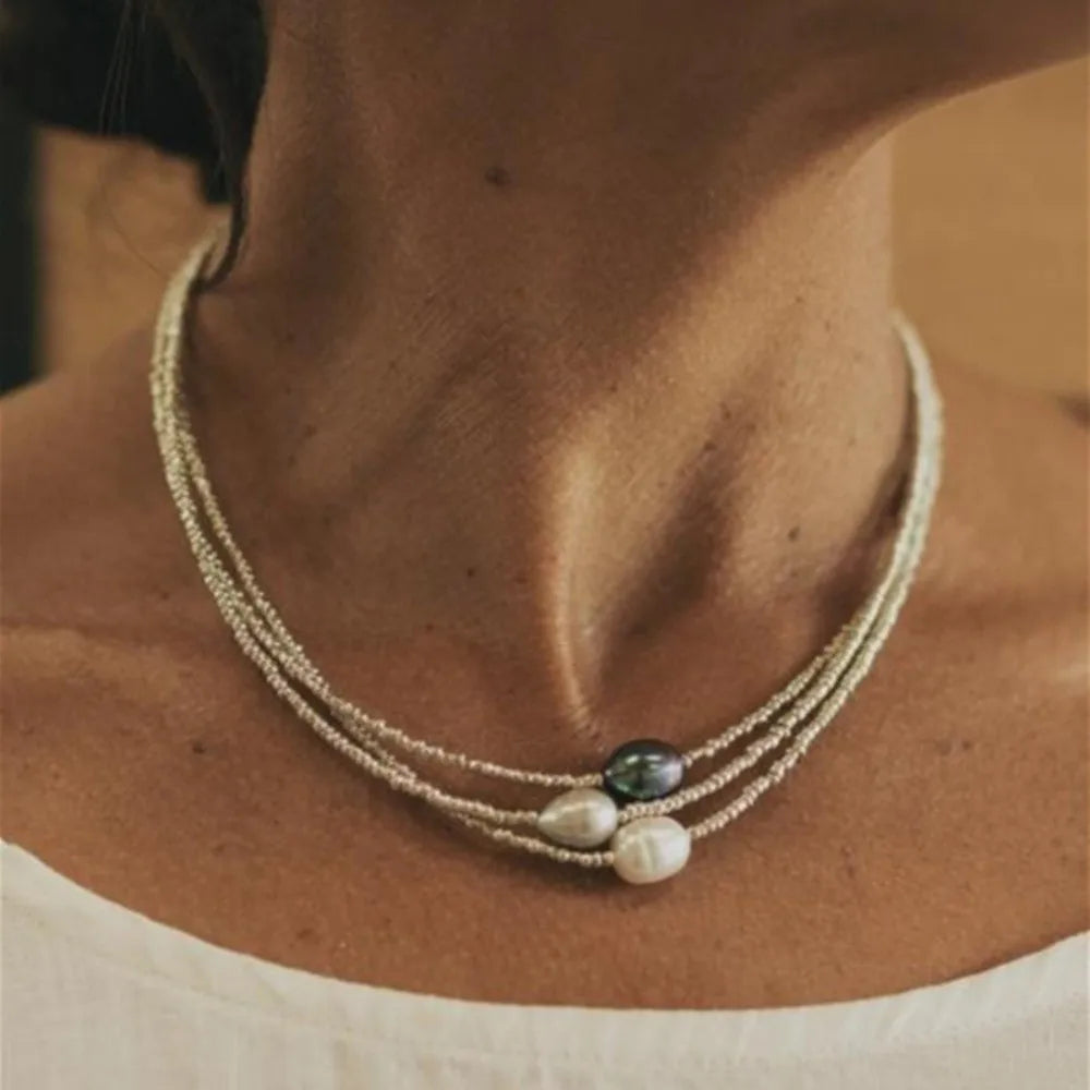 Collier de perles d'eau douce artistique et rétro – Pendentif bohème fait main