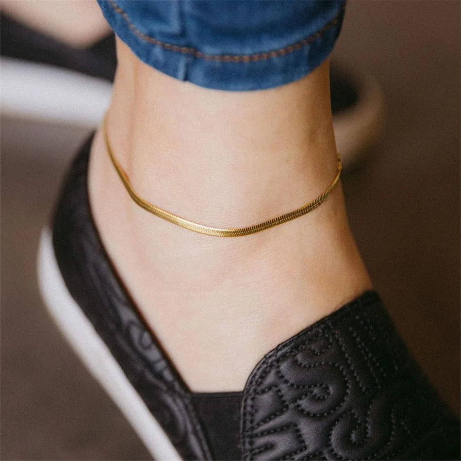 4mm Stainless Steel Snake Chain Anklet for Women – Minimalist Waterproof Beach Anklet, Adjustable Non-Tarnish Chain