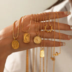Collier vintage français étoile et lune – Chaîne pendentif céleste en acier inoxydable 316L (unisexe, doré) | ELARIAH