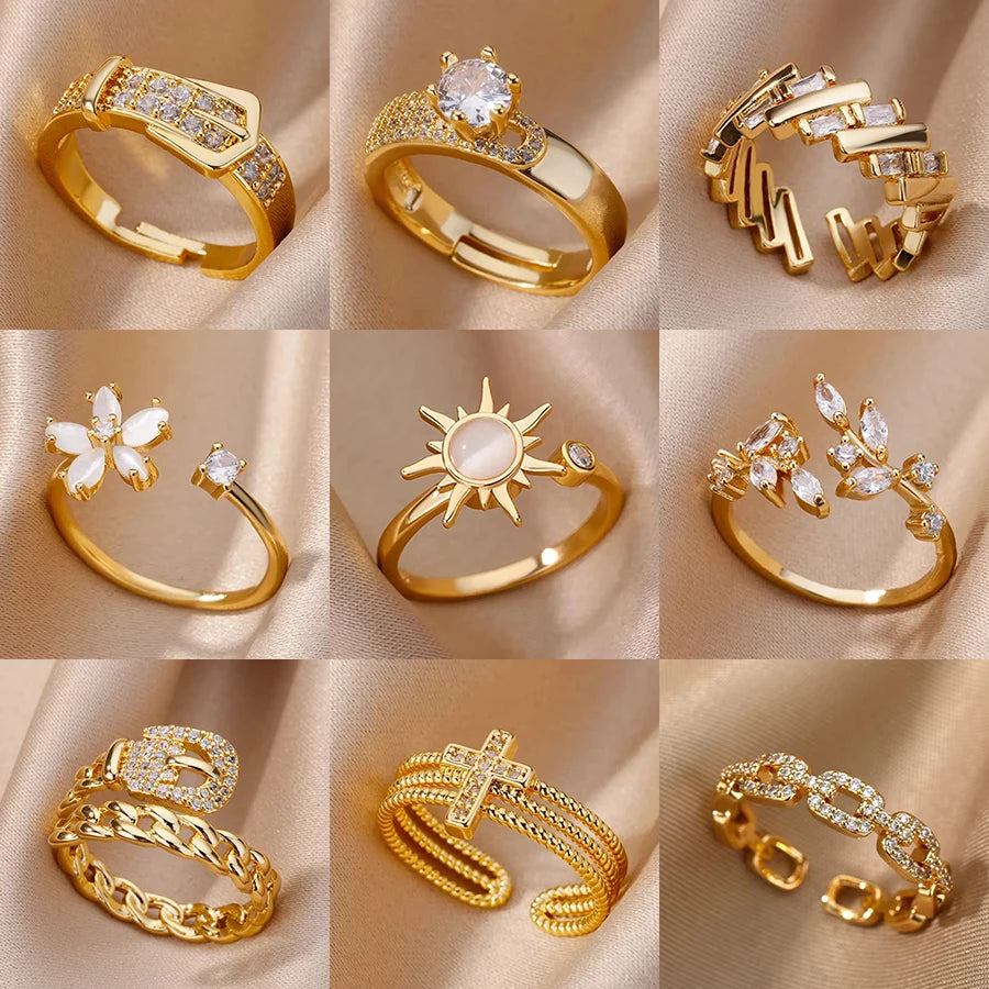 Bague ouverte géométrique ELARIAH plaquée or 18 carats et zircon – Alliance ajustable en acier inoxydable pour femmes, idéale pour les mariages et les fêtes.