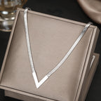 Collier pendentif géométrique en acier inoxydable – Bijou minimaliste unisexe pour hommes et femmes