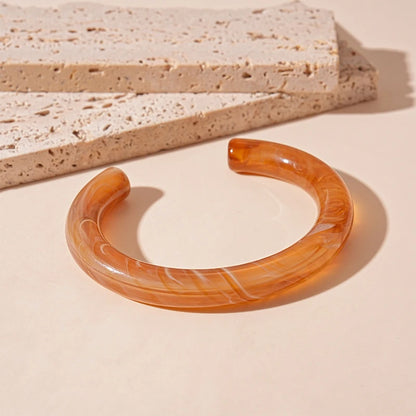 Trendy Multicolor Irregular Acrylic Cuff Bracelet – Geometric Open Bangle for Women