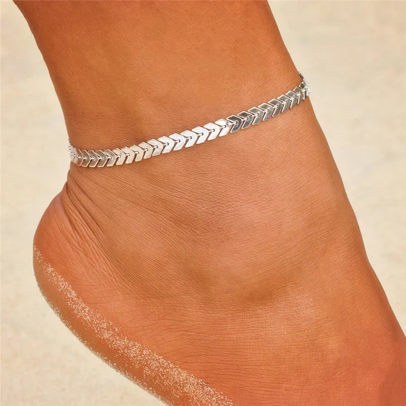 Élégant bracelet de cheville bohème avec perles et breloque coquillage – parfait pour la plage, les mariages et le style de tous les jours.