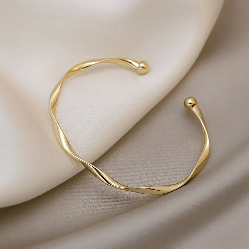 Bracelet jonc minimaliste torsadé en or pour femme – Bijou jonc ouvert élégant