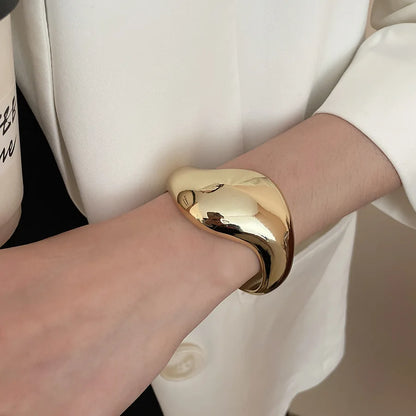 Irregular Geometric Twisted Cuff Bangle – Vintage Statement Bracelet for Women