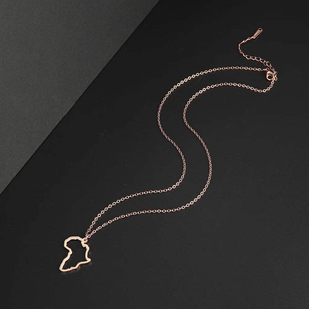Collar con colgante de mapa africano de moda para mujer – Collar geométrico de acero inoxidable con la bandera de África, color oro, oro rosa o acero
