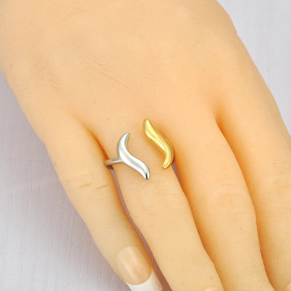 Bague JeeMango en acier inoxydable à double cercle pour femme – Plaqué or 18 carats, étanche, bijou tendance