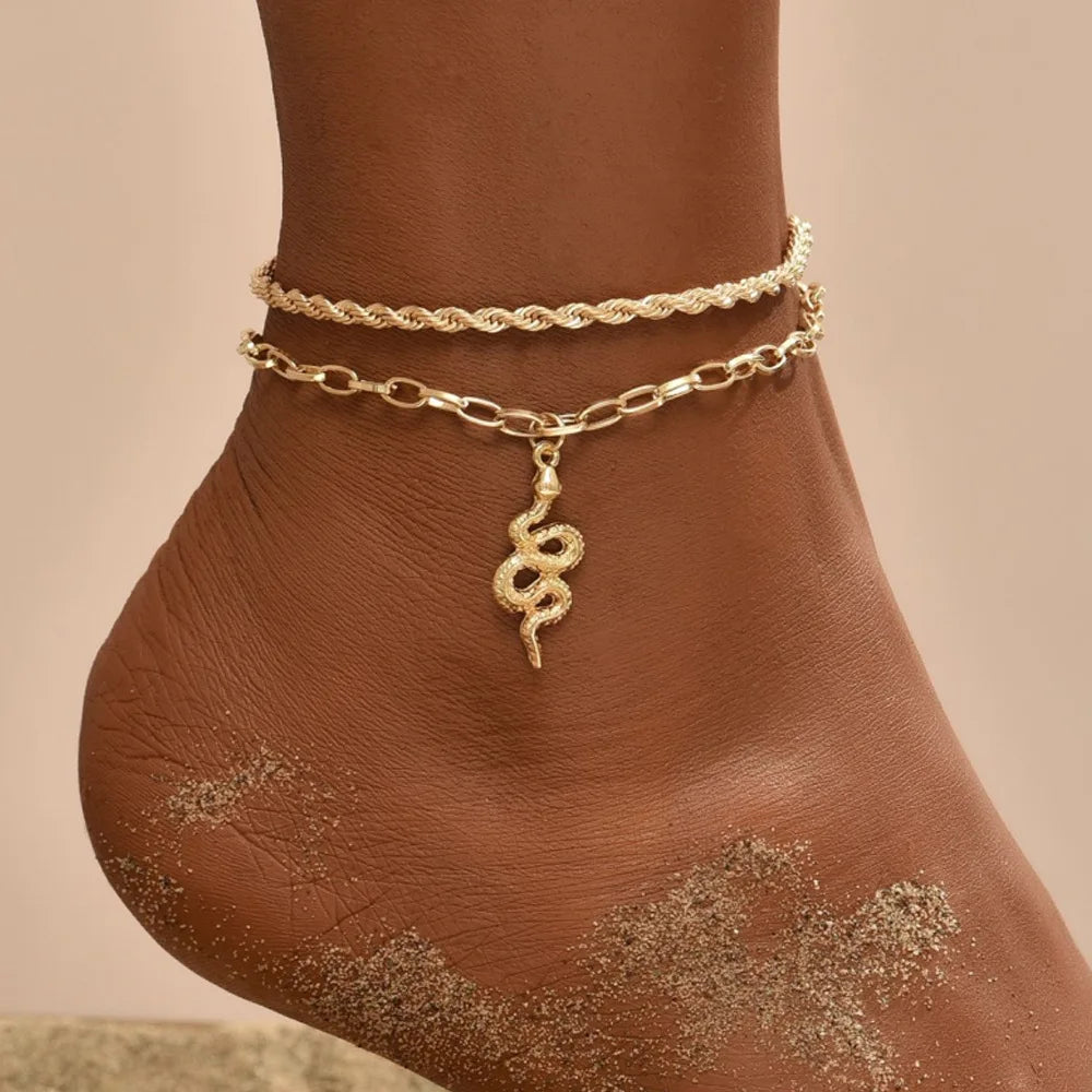 Élégant bracelet de cheville bohème avec perles et breloque coquillage – parfait pour la plage, les mariages et le style de tous les jours.