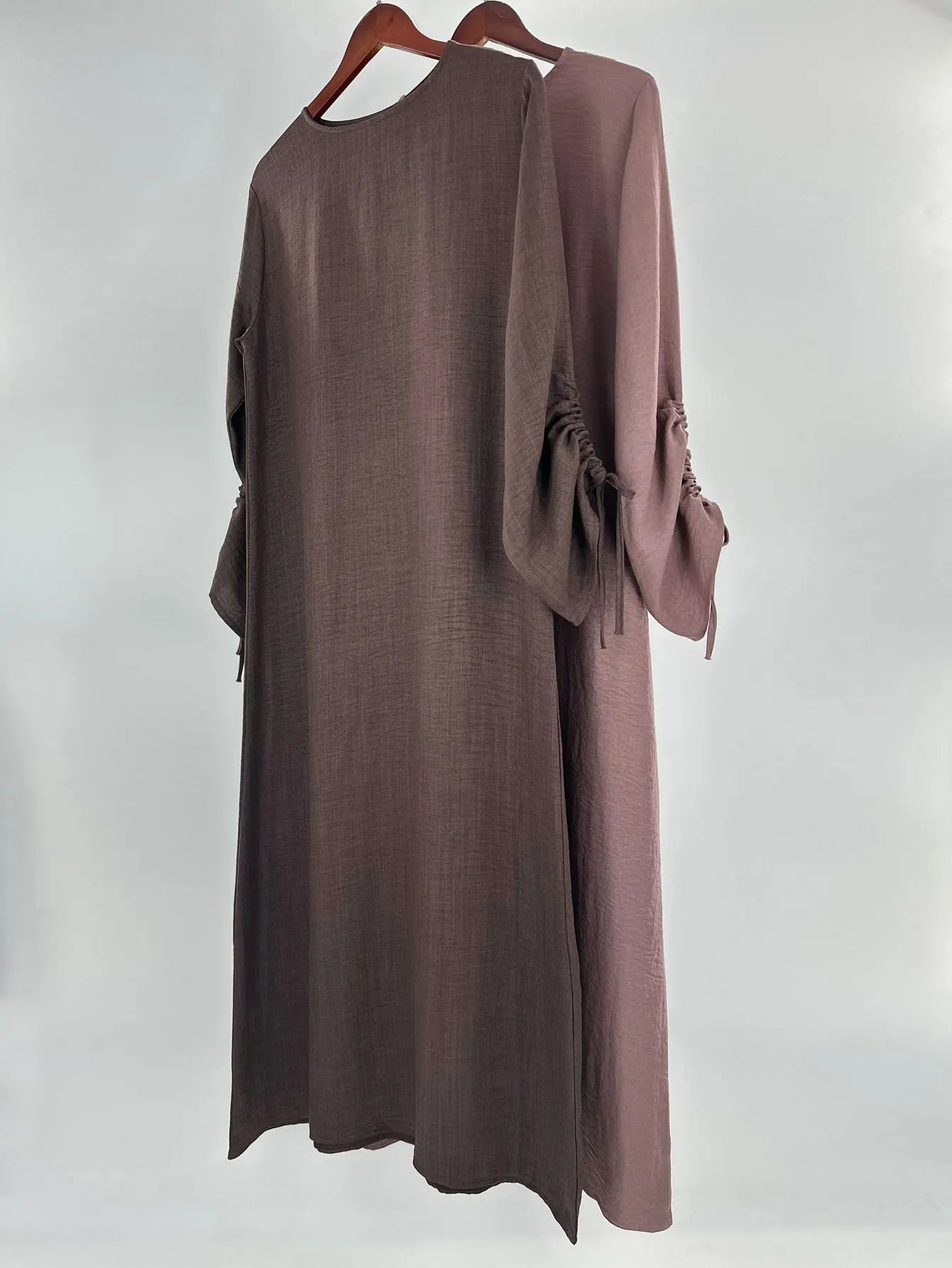 Modest Maxi Abaya Dress for Women – Loose Fit Long Sleeve Lace-Up Cuff Islamic Prayer Kaftan (Autumn/Winter)