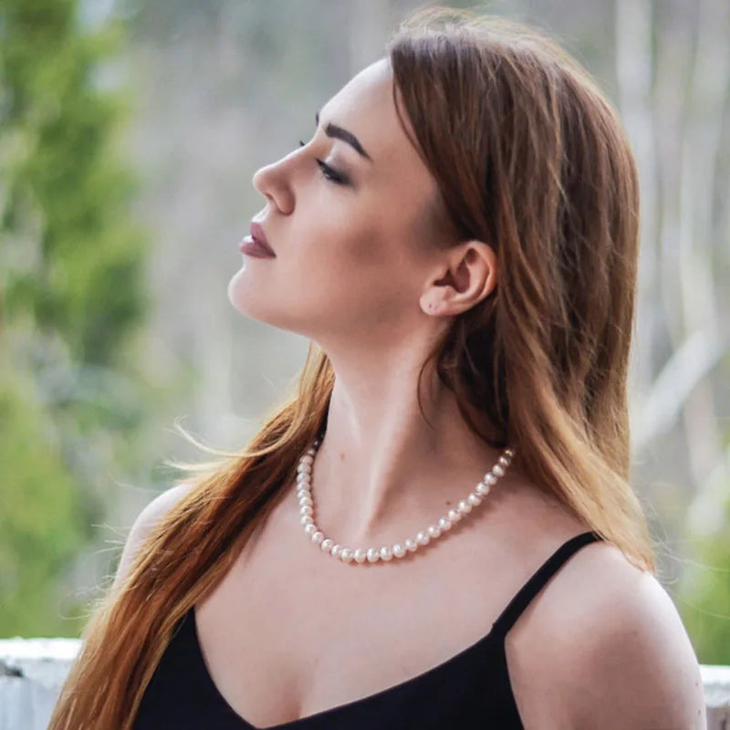 Collier ras du cou classique en perles d'imitation pour femme – Élégant collier de perles pour mariée et mariage