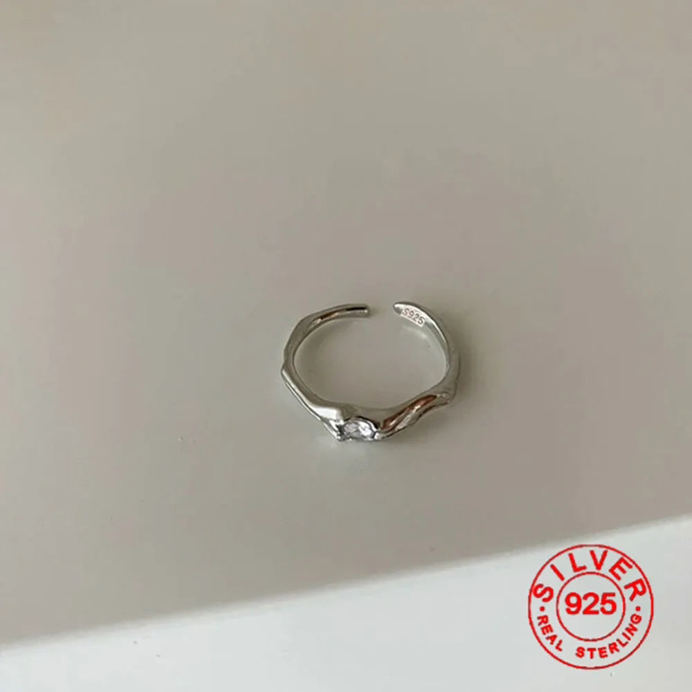 Bague ajustable en zircon argenté pour femme – Bague élégante plaquée or à anneau ouvert | Bijou minimaliste pour les fêtes et les mariages
