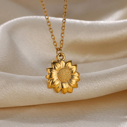 Sunflower Pendant Geometric Necklace – Stainless Steel Clavicle Chain for Women