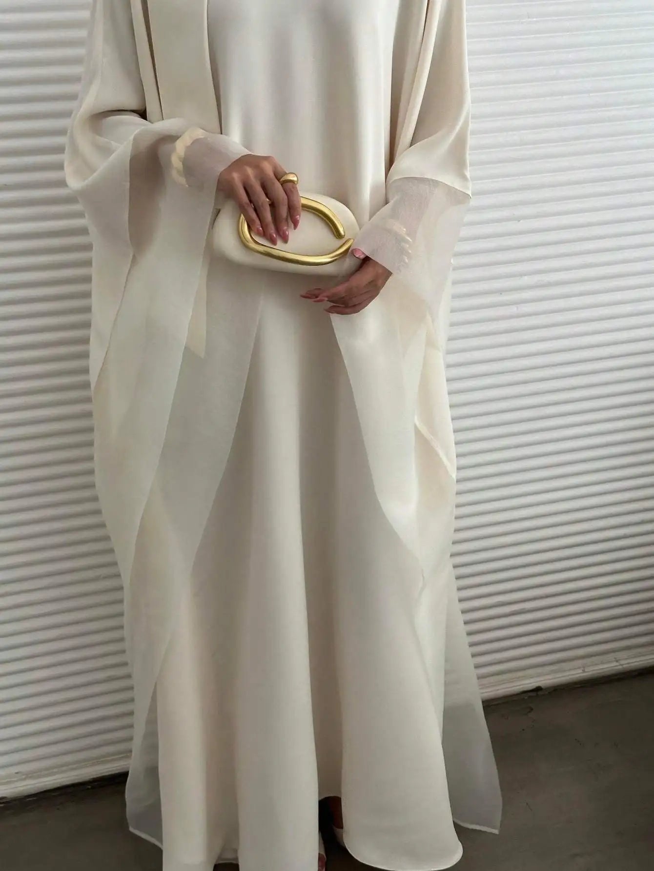Elegant Middle Eastern Abaya Kaftan – Loose Fit Full Sleeve Modest Maxi Dress for Evening & Occasion Wear