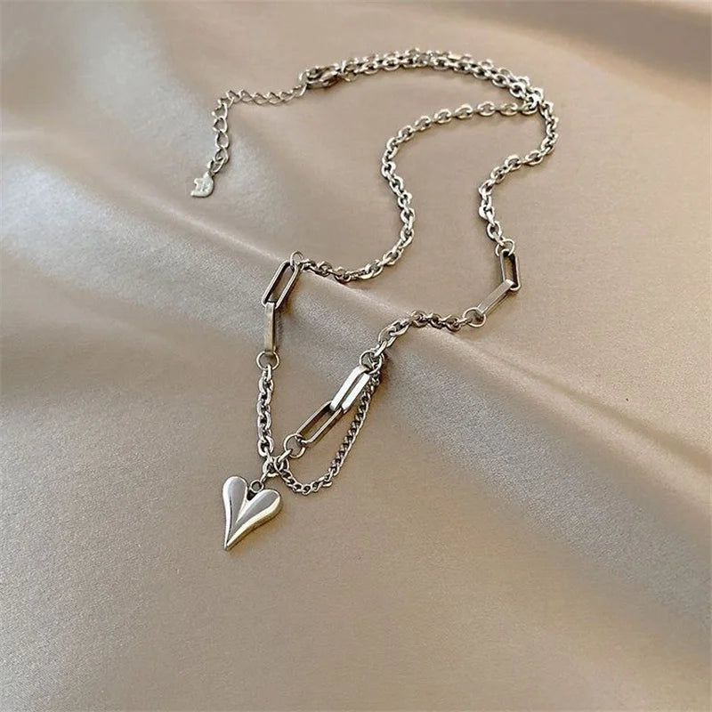 Collier pendentif cœur créatif – Chaîne de clavicule ajustable pour femmes et filles