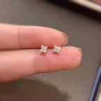 Collier trèfle à quatre feuilles plaqué or 18 carats pour femme – Acier inoxydable avec détails en zircone | Cadeau bijou de luxe