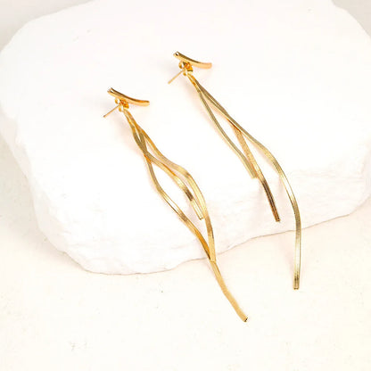 Gold Bling Tassel Statement Earrings – Elegant Long Drop Design for Women