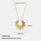 Collier vintage français étoile et lune – Chaîne pendentif céleste en acier inoxydable 316L (unisexe, doré) | ELARIAH