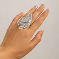 Anillo de hoja de ginkgo chapado en oro de 14 quilates para mujer: anillo de cóctel ajustable y llamativo | Diseño de abanico inspirado en la naturaleza