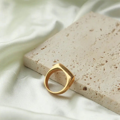 316L Stainless Steel Fashion Ring – Durable, Non-Fading Band for Women